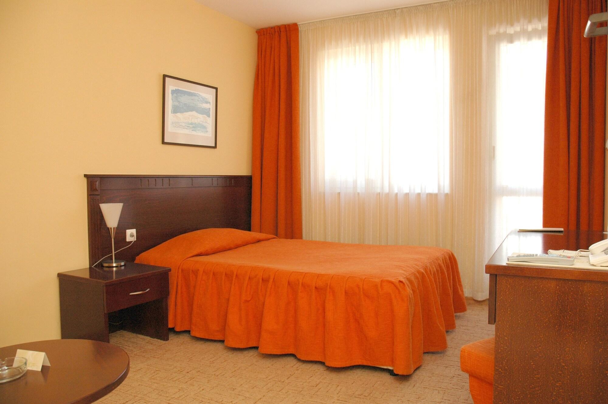 Hotel Divesta - Self Check In Varna Dış mekan fotoğraf
